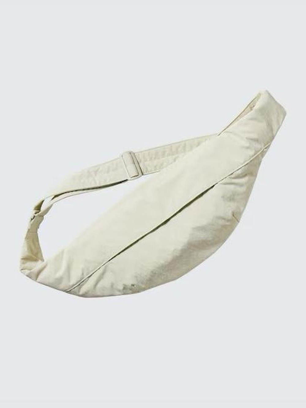 Uniqlo U crossbody bag in beige
